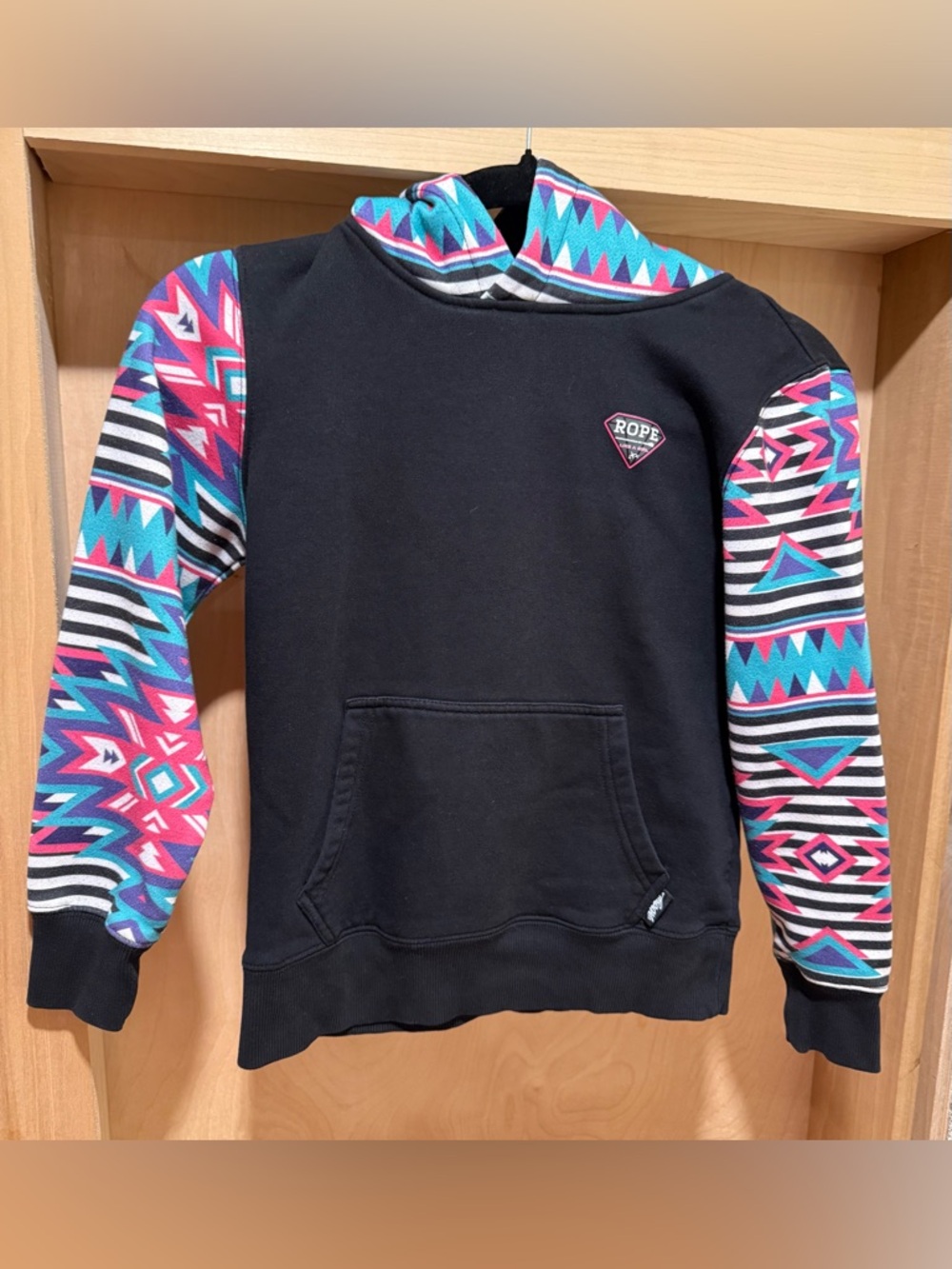 Hooey Kids' Black Hoodie with Colorful Aztec Sleeves - Size Small
